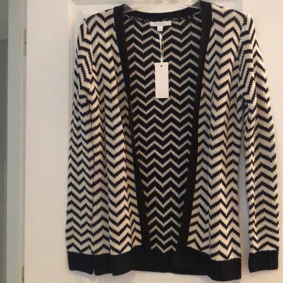 Piperlime black and white women’s cardigan sweater - Picture 1 of 3